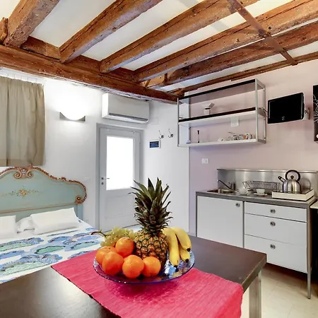 Apartment Ca' Colonne By Bricola *